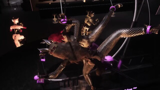 Smoking hot girls are having tons of fun with each other in a Red Robin Lounge