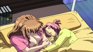 Hentai Yuri on Bed