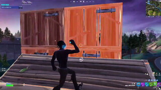 Travis Scott + Chicken Pickaxe = Easy Win